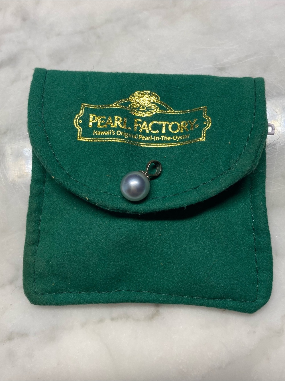 Hawaii Pearl Factory Dainty Gray Pearl Pendant Sterling Silver Bail